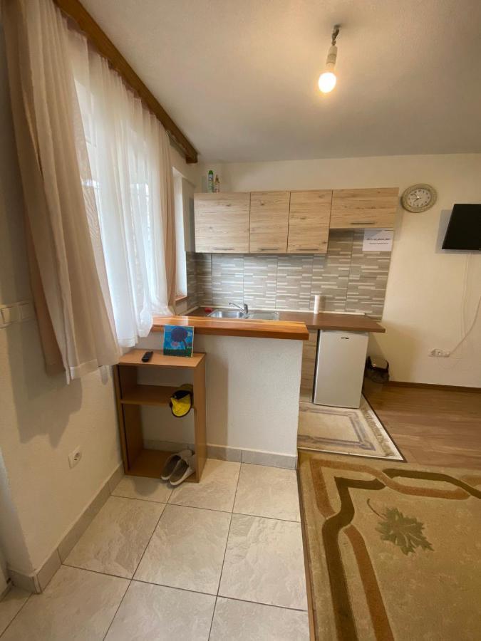 Apartman Seno Мостар Екстериор снимка